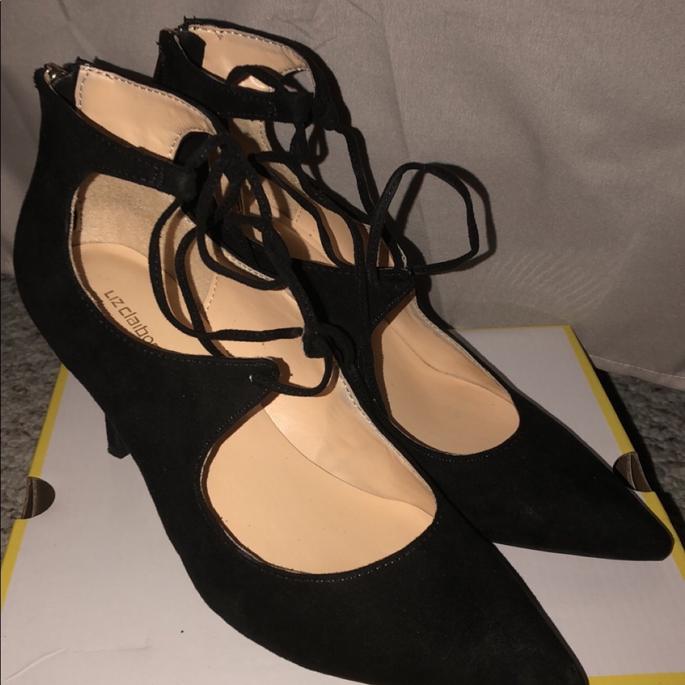 High Heels - Picture 2 of 3